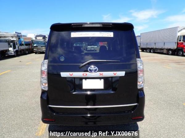 Used 2009 AT toyota voxy ZRR70W Image[5]