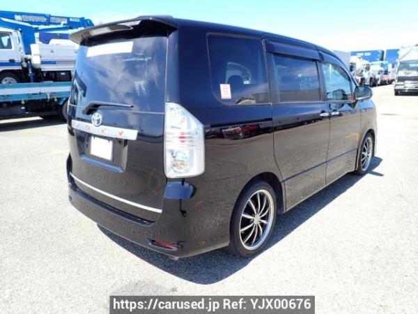 Used 2009 AT toyota voxy ZRR70W Image[6]