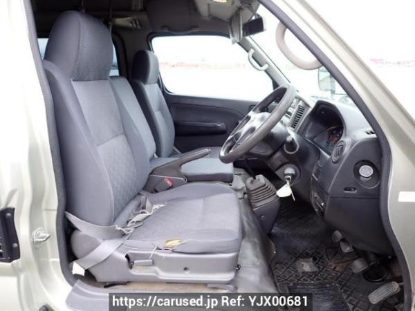 Used 2010 MT nissan caravan-van CWGE25 Image[12]
