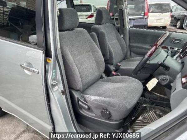 Used 2005 AT toyota noah AZR60G Image[11]