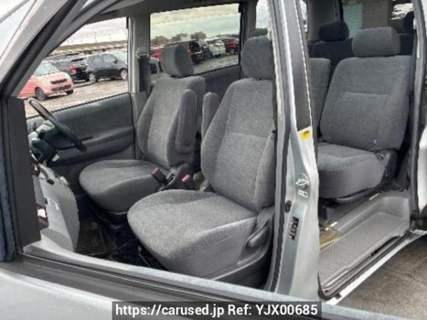 Used 2005 AT toyota noah AZR60G Image[12]