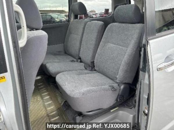 Used 2005 AT toyota noah AZR60G Image[14]