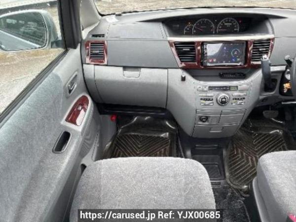 Used 2005 AT toyota noah AZR60G Image[17]