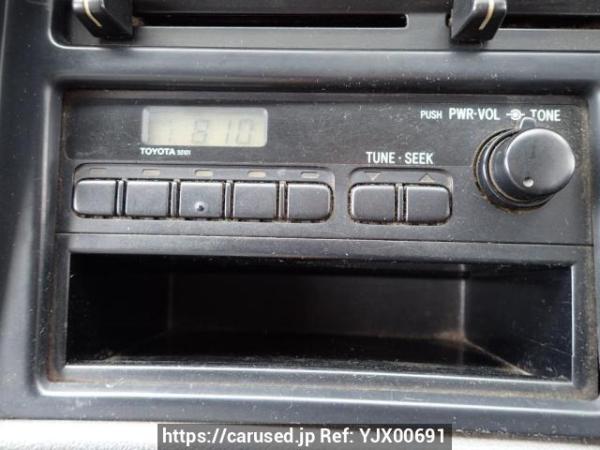 Used 2003 AT toyota hiace-van TRH112V Image[18]