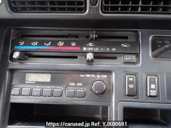 Used 2003 AT toyota hiace-van TRH112V Image[19]
