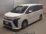 Used 2018 AT toyota voxy ZWR80W Image[0]
