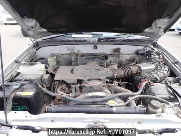 Used 2001 MT toyota hilux LN167 Image[9]
