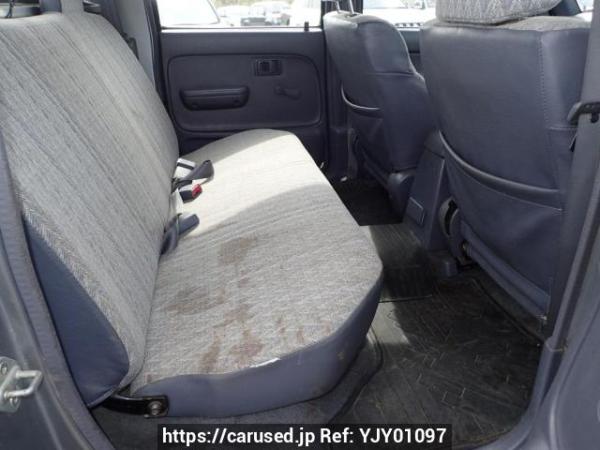 Used 2001 MT toyota hilux LN167 Image[13]