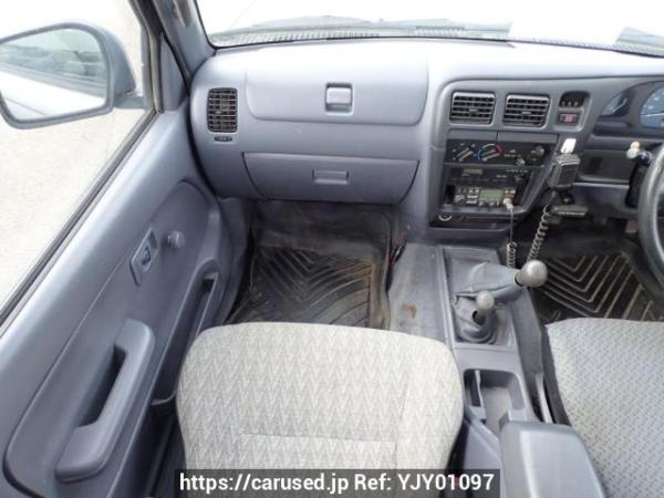 Used 2001 MT toyota hilux LN167 Image[16]