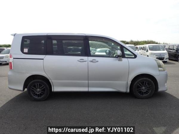 Used 2009 AT toyota noah ZRR75W Image[7]