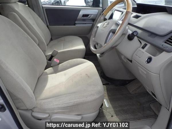 Used 2009 AT toyota noah ZRR75W Image[11]