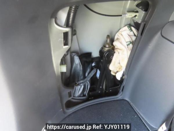 Used 2003 AT toyota wish ZNE10G Image[46]