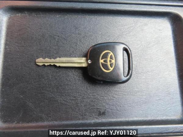 Used 2003 AT toyota wish ZNE10G Image[32]
