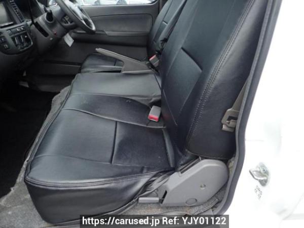 Used 2006 AT nissan caravan-bus DWMGE25 Image[12]