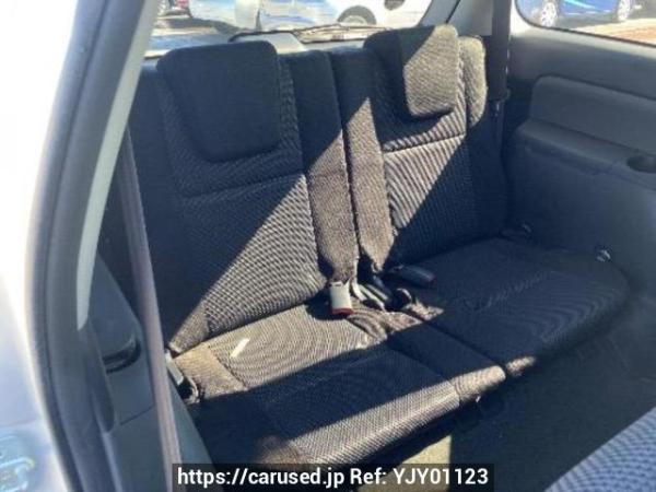 Used 2005 AT toyota wish ZNE10G Image[15]