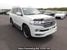 Toyota Land Cruiser URJ202W