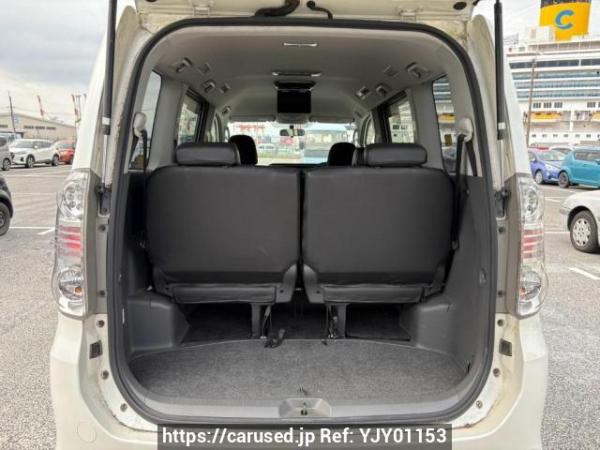 Used 2009 AT toyota voxy ZRR70W Image[8]