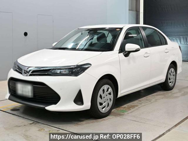 2025 Toyota Corolla Axio NRE161