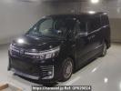 Toyota Voxy ZWR80W
