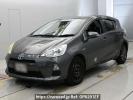 Toyota Aqua NHP10