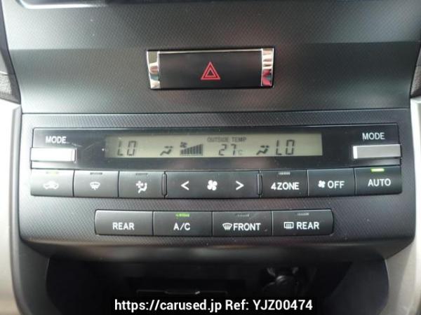 Used 2008 AT toyota land-cruiser UZJ200W Image[21]