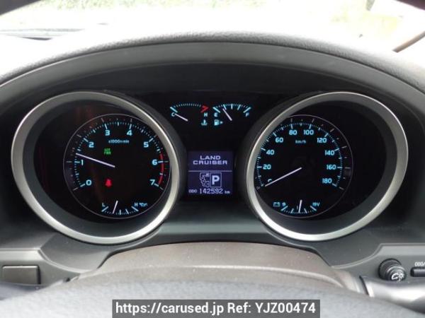 Used 2008 AT toyota land-cruiser UZJ200W Image[22]