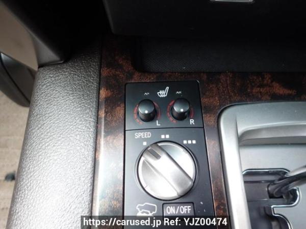 Used 2008 AT toyota land-cruiser UZJ200W Image[28]