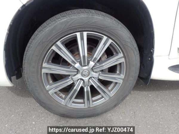 Used 2008 AT toyota land-cruiser UZJ200W Image[31]