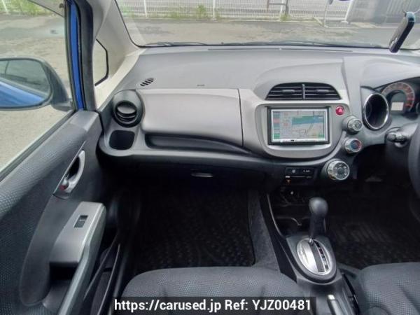 Used 2011 AT honda fit GE6 Image[16]