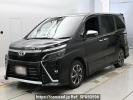 Toyota Voxy ZRR80W