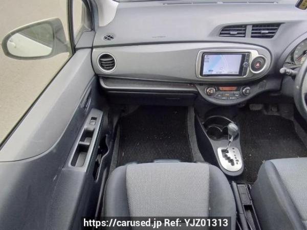 Used 2013 AT toyota vitz NSP130 Image[17]
