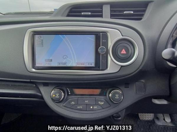 Used 2013 AT toyota vitz NSP130 Image[18]