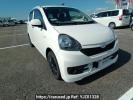 Daihatsu Mira e:S LA300S