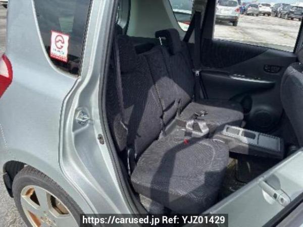 Used 2005 AT toyota ractis NCP100 Image[13]