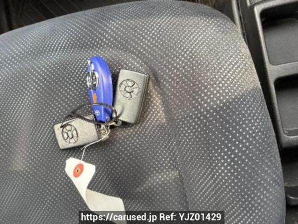 Used 2005 AT toyota ractis NCP100 Image[26]