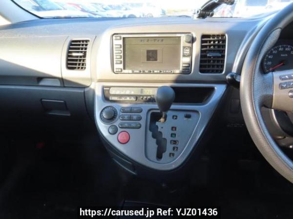 Used 2003 AT toyota wish ZNE10G Image[24]