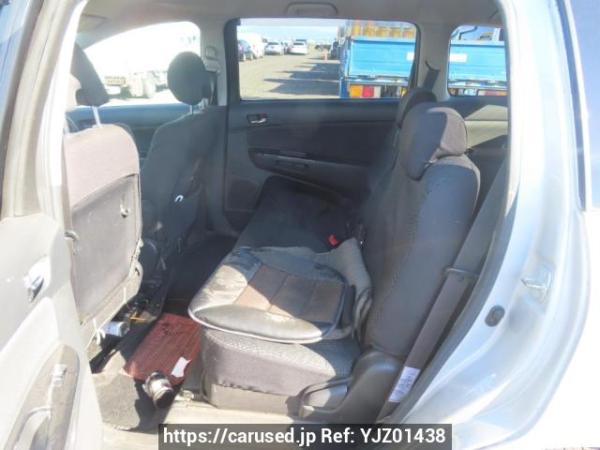 Used 2003 AT toyota wish ZNE10G Image[18]