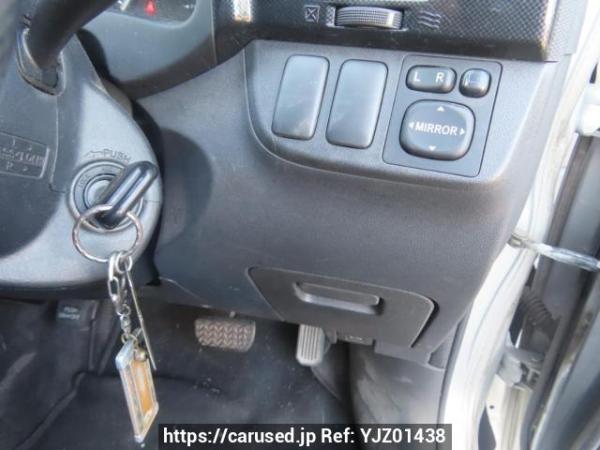 Used 2003 AT toyota wish ZNE10G Image[30]