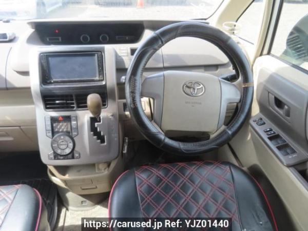 Used 2007 AT toyota noah ZRR70G Image[25]
