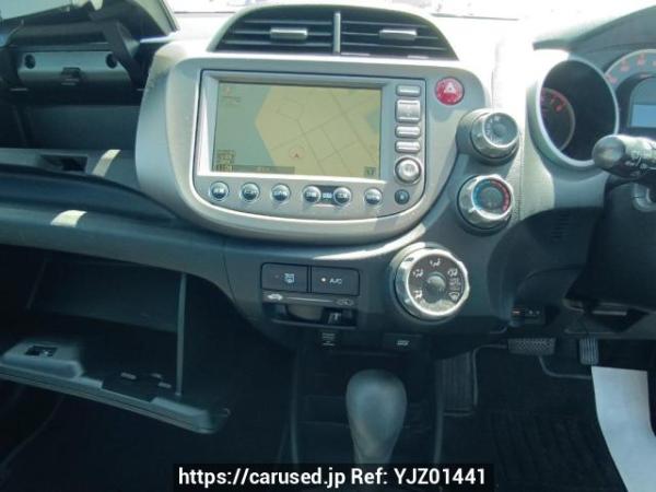 Used 2010 AT honda fit GE6 Image[17]