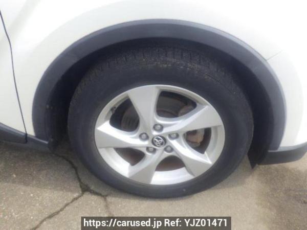 Used 2018 AT toyota c-hr ZYX10 Image[29]
