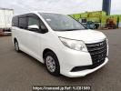Toyota Noah ZRR80G