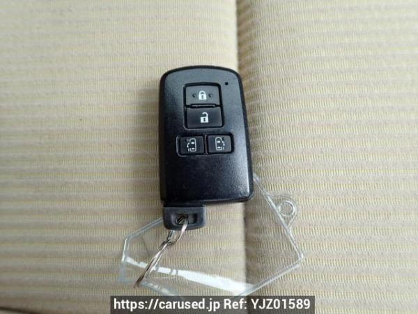 Used 2014 AT toyota noah ZRR80G Image[27]