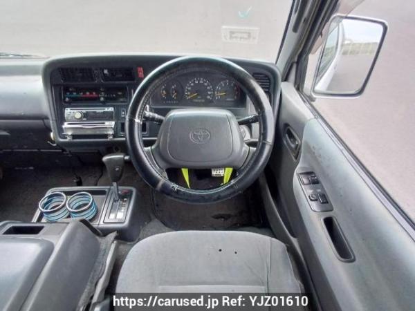 Used 2003 AT toyota regiusace-van RZH112V Image[19]