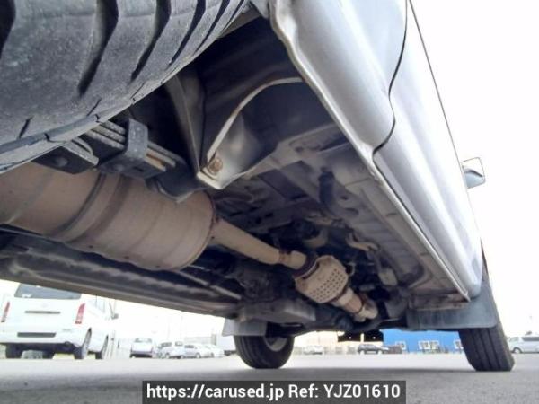 Used 2003 AT toyota regiusace-van RZH112V Image[33]