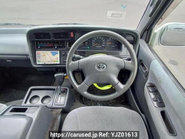 Used 2003 AT toyota hiace-van TRH112V Image[18]