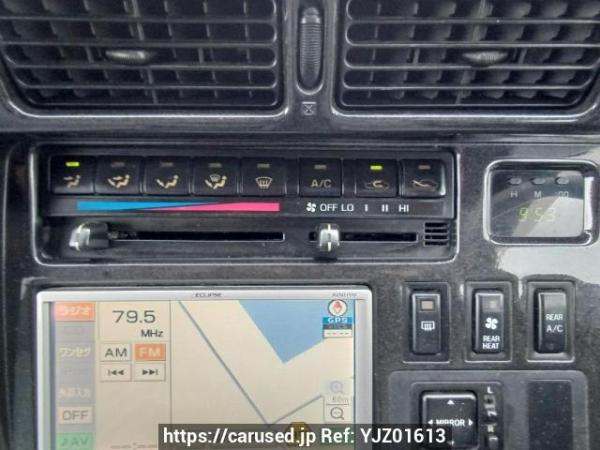 Used 2003 AT toyota hiace-van TRH112V Image[20]