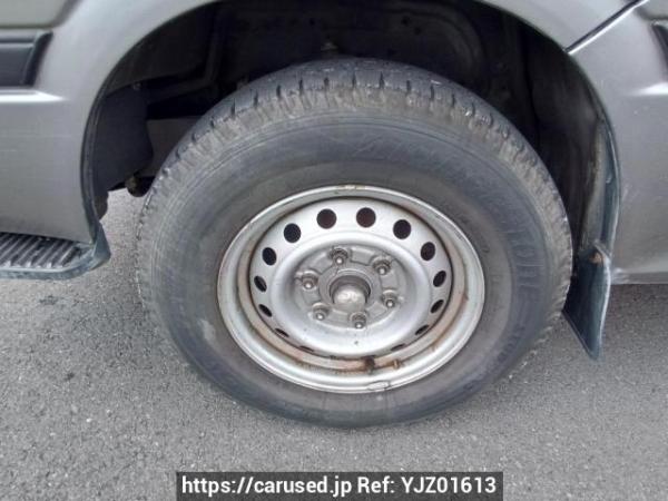 Used 2003 AT toyota hiace-van TRH112V Image[26]