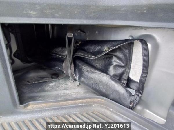 Used 2003 AT toyota hiace-van TRH112V Image[39]