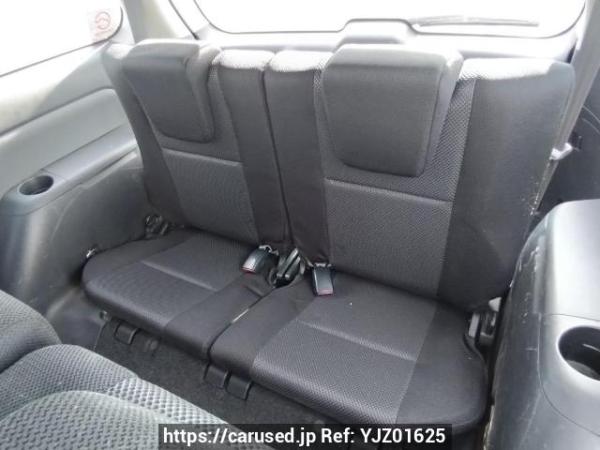 Used 2004 AT toyota wish ZNE10G Image[16]